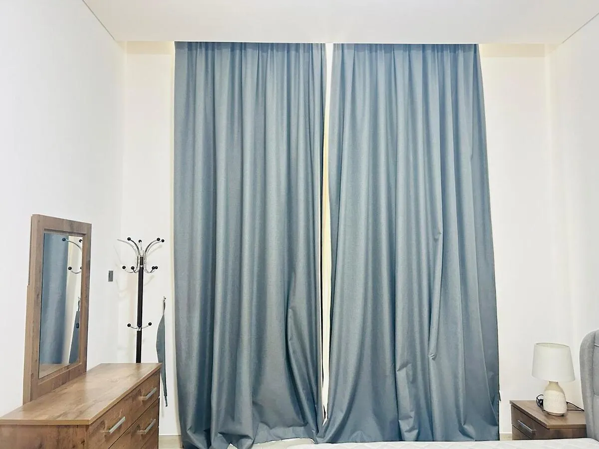Stylish 1 Bedroom Apartment In Jvc Close To Mall 29 Mins To Trade Fair Dubai 0*,