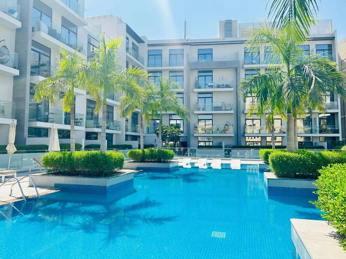 Stylish 1 Bedroom Apartment In Jvc Close To Mall 29 Mins To Trade Fair Dubai