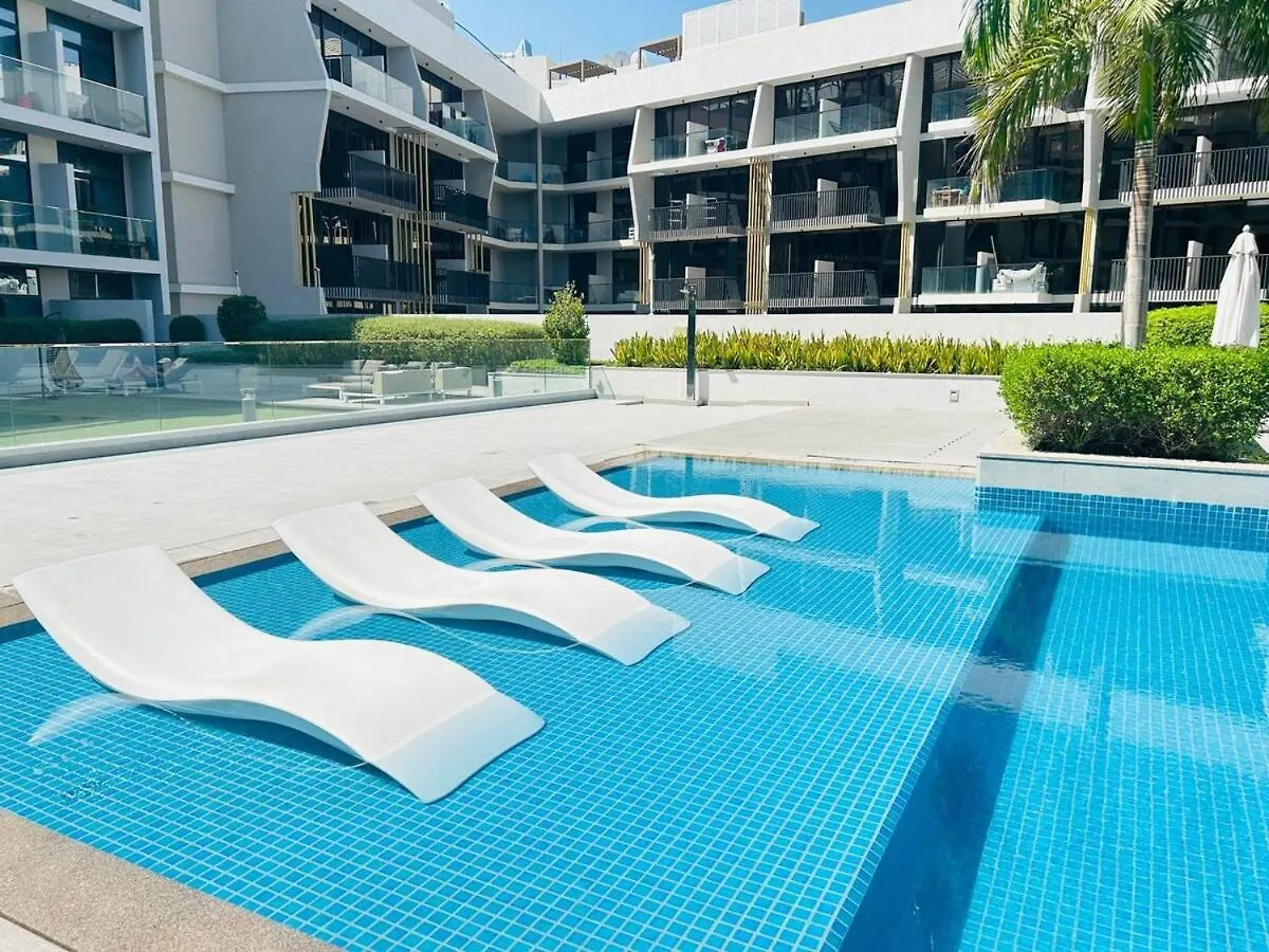 Stylish 1 Bedroom Apartment In Jvc Close To Mall 29 Mins To Trade Fair Dubai