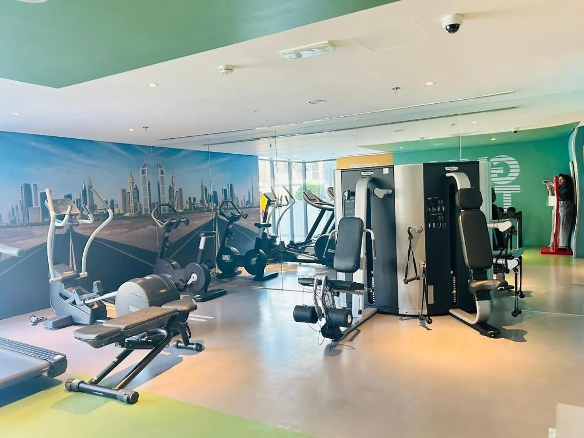 Stylish 1 Bedroom Apartment In Jvc Close To Mall 29 Mins To Trade Fair Dubai