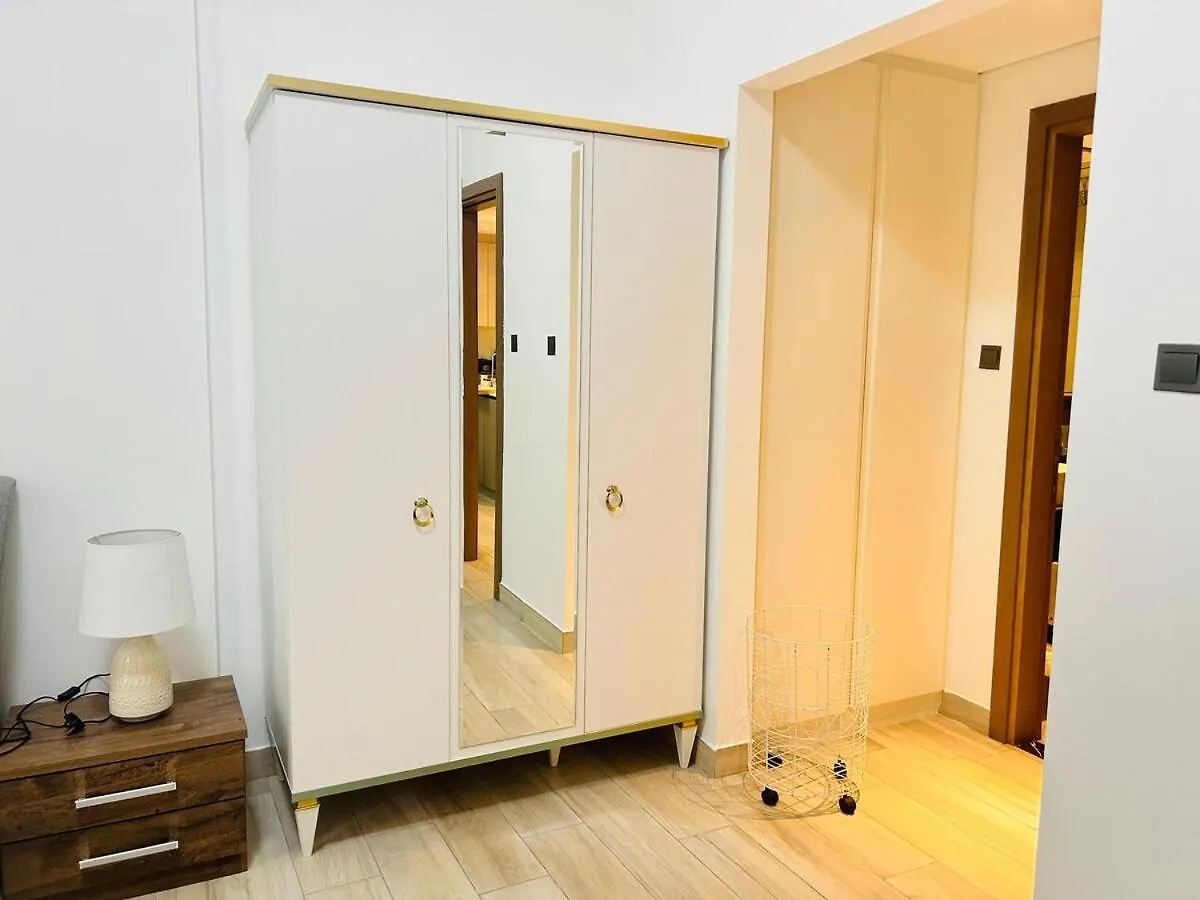 Stylish 1 Bedroom Apartment In Jvc Close To Mall 29 Mins To Trade Fair Dubai